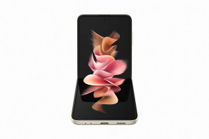      Galaxy Z Fold3 5G  Galaxy Z Flip3 5G